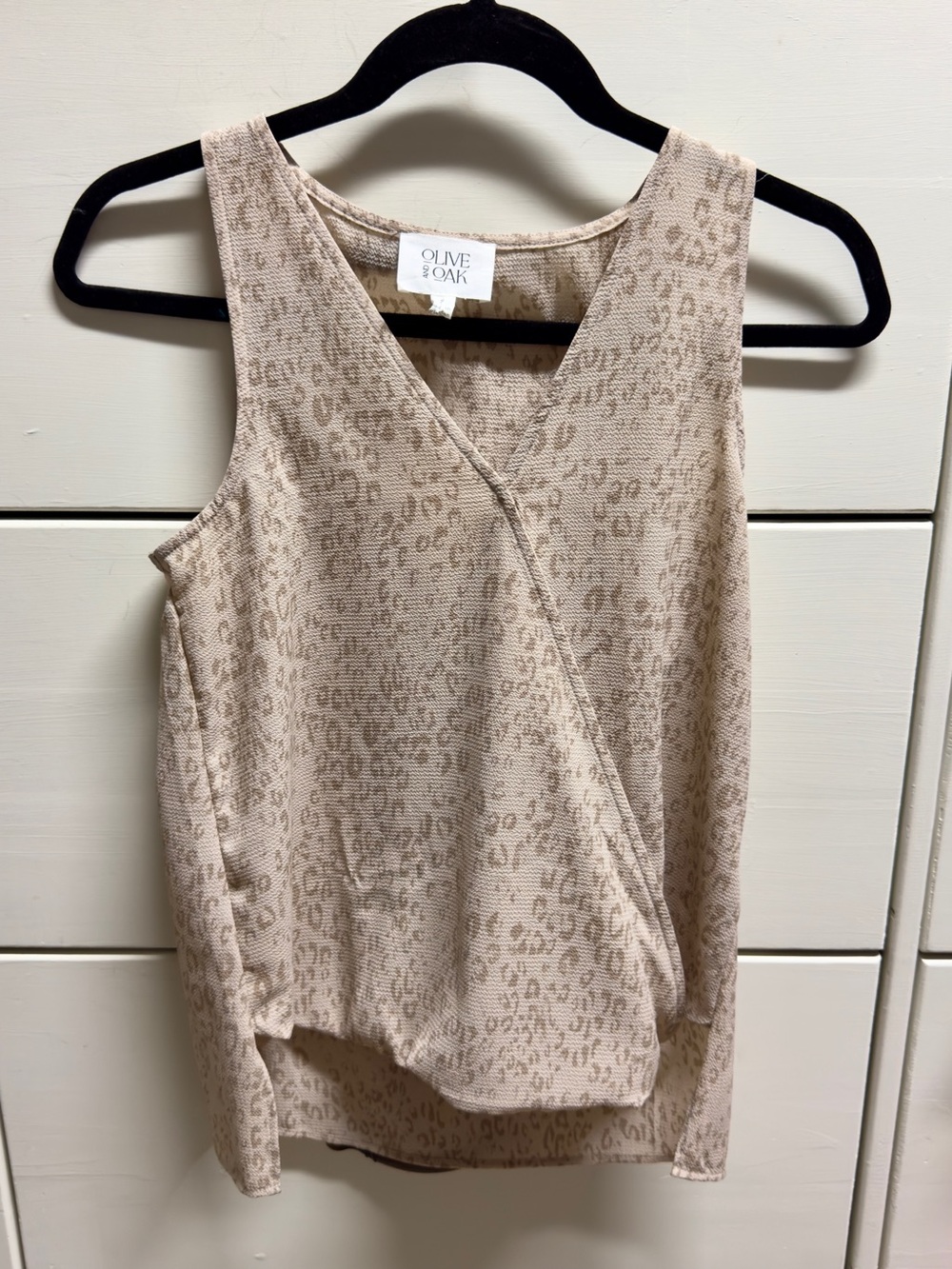Olive & Oak Cream Leopard-Print Faux Wrap Tank